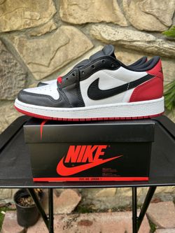 Air Jordan 1 Low “Black Toe” 7Y / 8.5 Women’s 