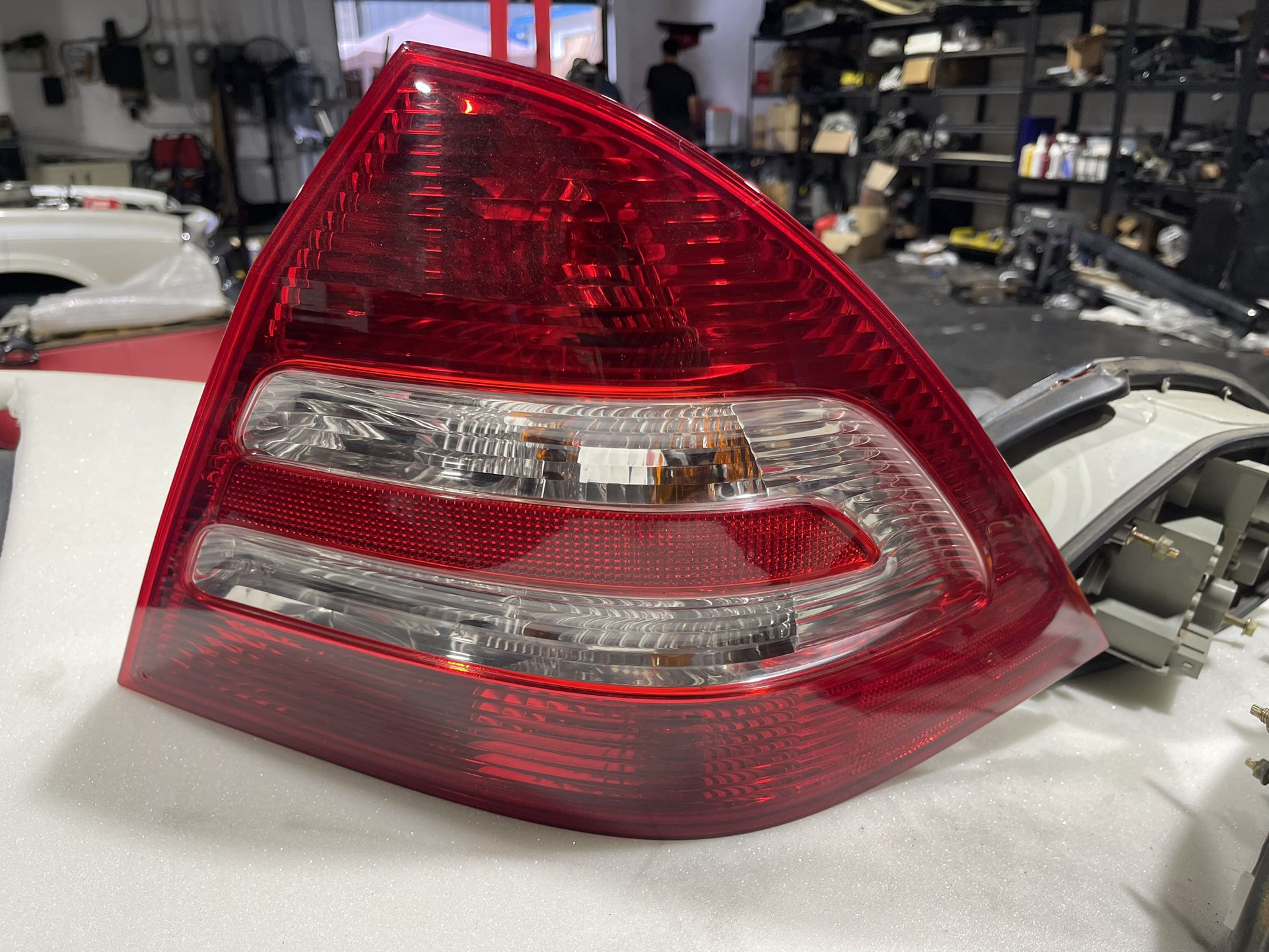 W(contact info removed) Mercedes C55 AMG Right Tail Light OEM 