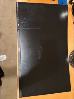 MSI Optix MAG27CQ 27” Curved 144Hz Gaming Monitor (1440p)