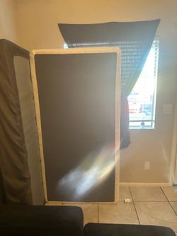 Twin promo bed ( whole set up )