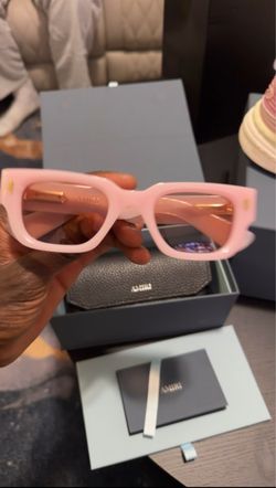 glasses