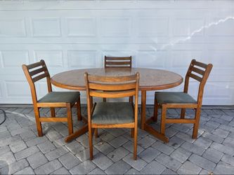 Vintage Mid-Century Dining Table with 4 Chairs