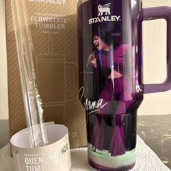 Selena Stanley Flow State 40oz  - NEW IN BOX