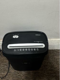 Paper-cutting machine