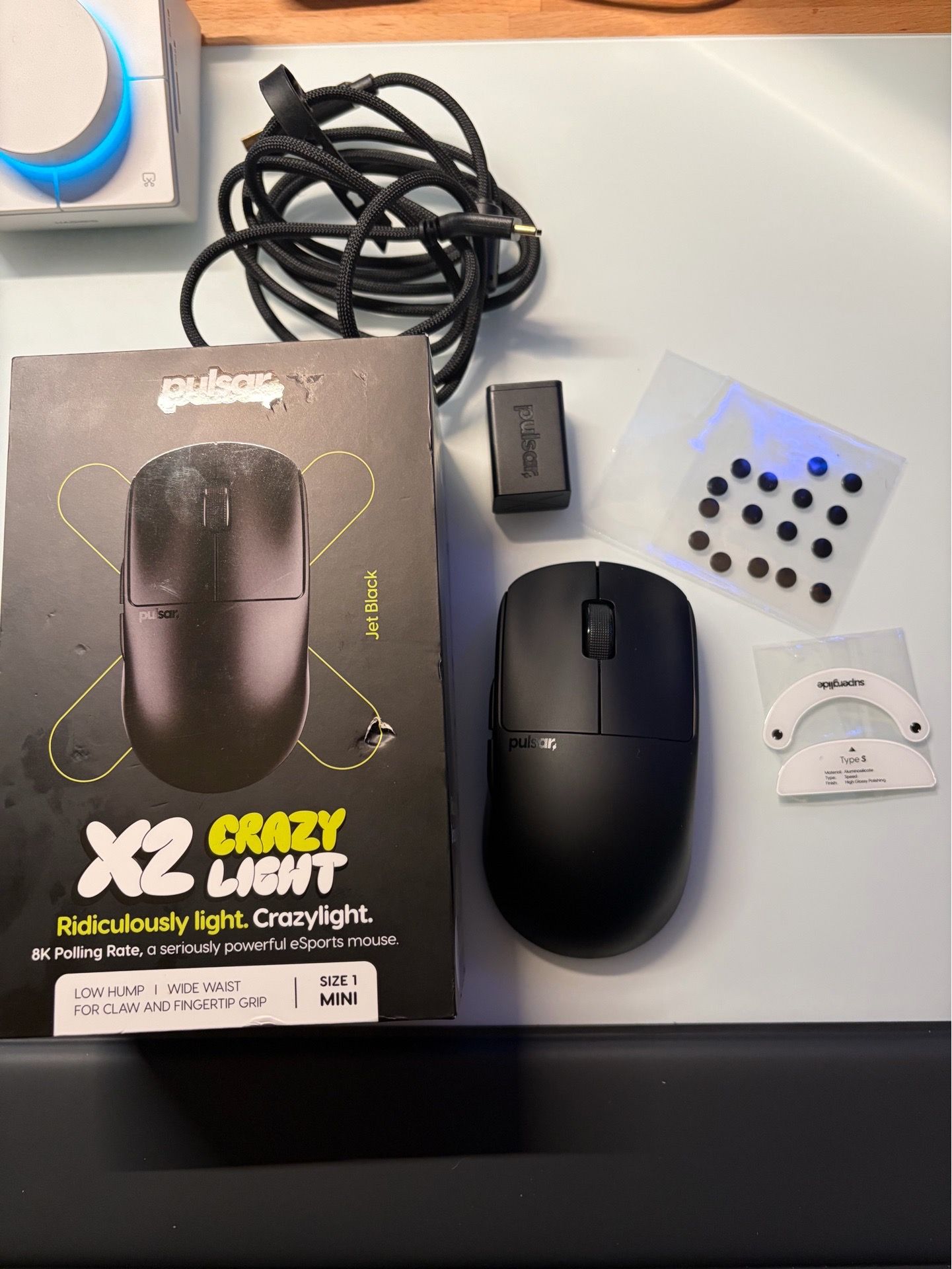 Pulsar x2 crazy light mini 8k wireless 35g gaming mouse