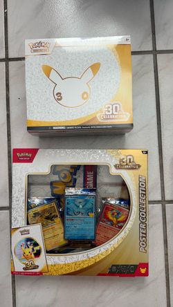 Pokémon  30th Celebration Elite Trainer Box & Poster Collection