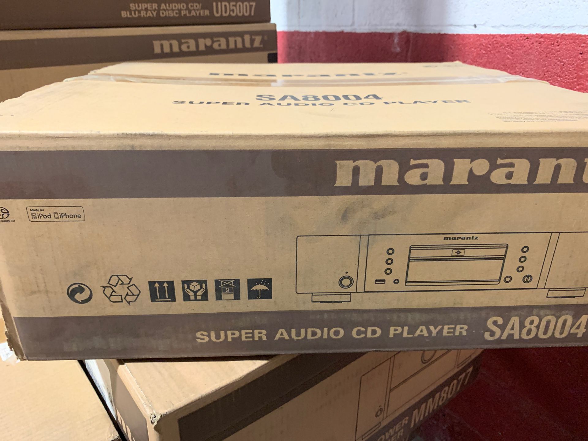 MARANTZ SUPER AUDIO CD PLAYER SA8004 open box like new
