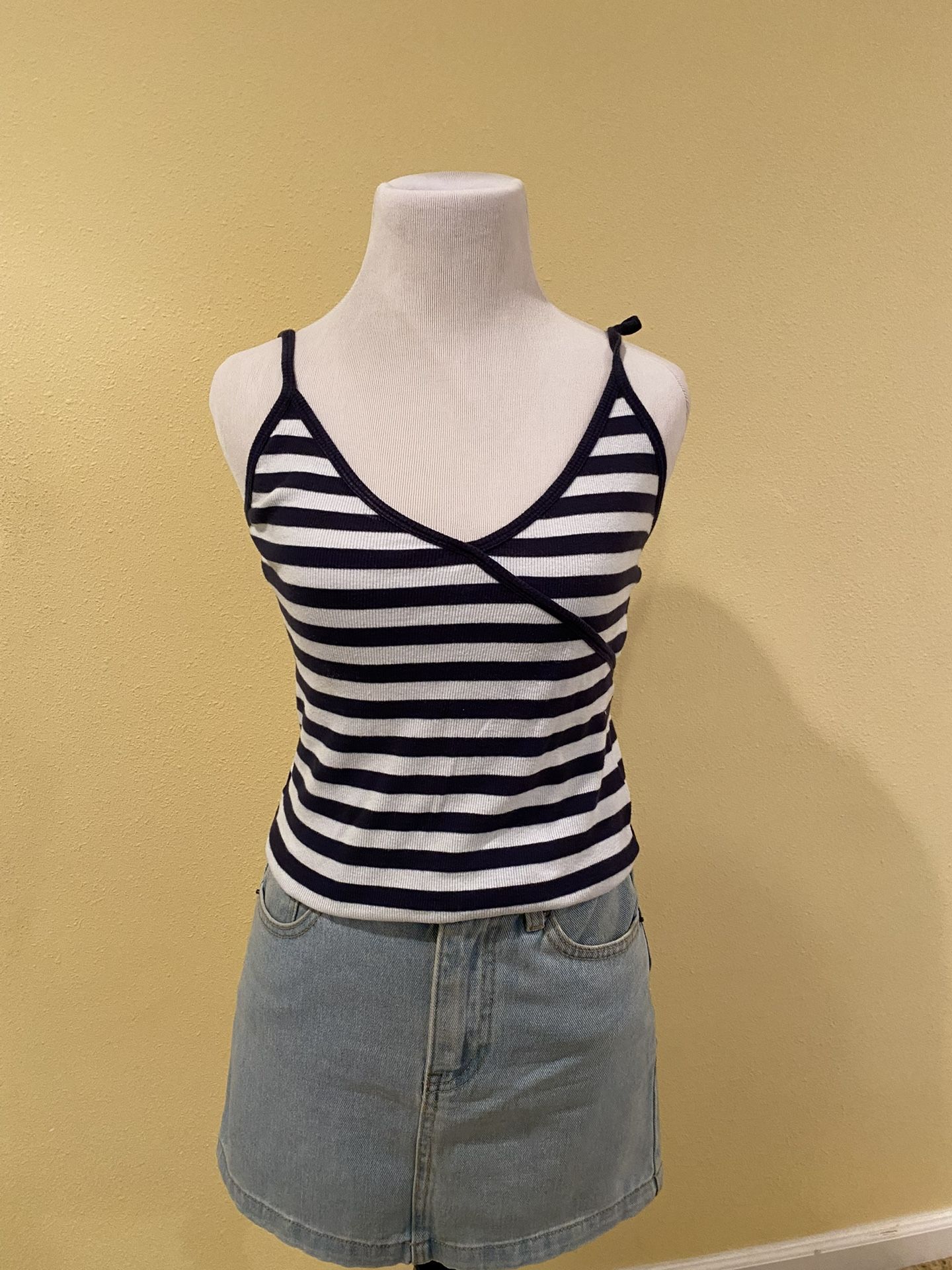 Top Shirt And Skirt Size S