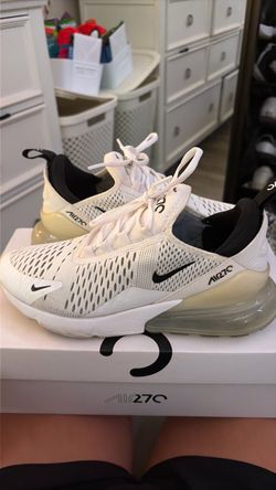 White Nike 270