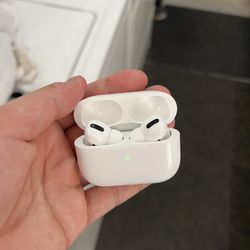 AIRPODS PRO