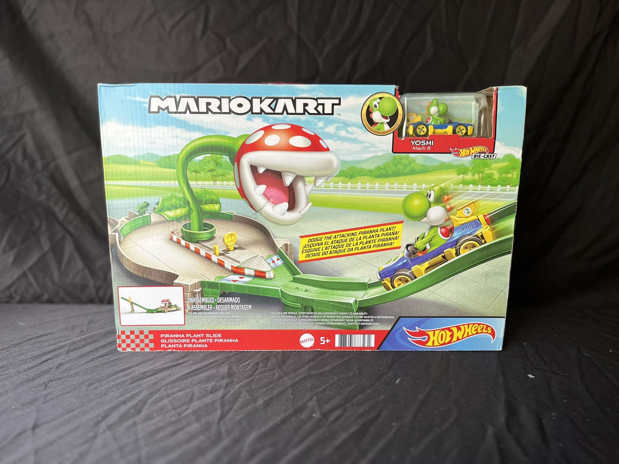 Hot Wheels Mario Kart Piranha Plant Track