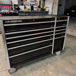 US General Roller Cabinet