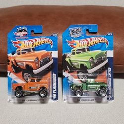 Hot Wheels Chevy '56 Flashsider Lifted 4x4 Pickup Truck 1:64 New 2011.