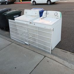 White Metal Security Door With Keybolt