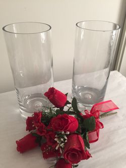 12” nice flowers vases set off 2 Available