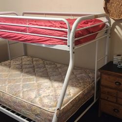Bunk Bed, Twin Over Full