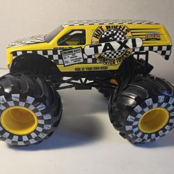 Hot Wheels Monster Trucks Taxi 1:24 scale read description for details