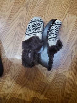 New Women Shoe Size 9 Brown And Baige