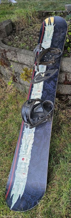 Shaun White Signature Snowboard with Bindings