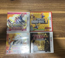 Bunch of 3DS games (Includes Super Mario Bros, Pokemon Sun, and many more)