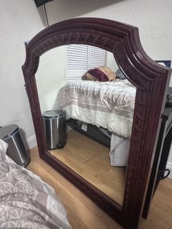 Bedroom Furniture Set