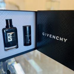 🔥 Limited Edition Givenchy Gentleman Society - Available!