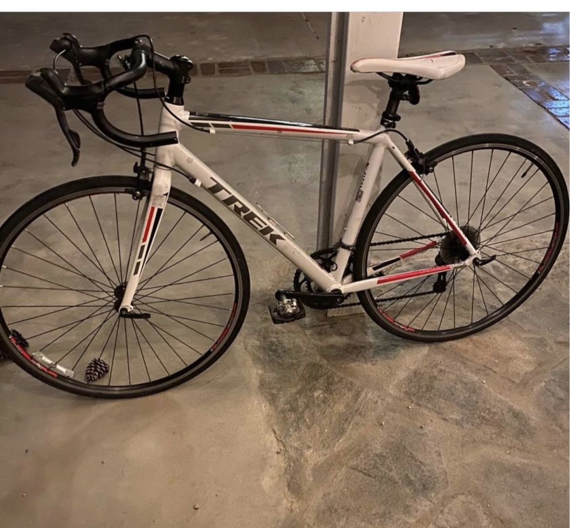Trek One Series 1.1 Road Bicycle for Sale in Compton, CA - OfferUp
