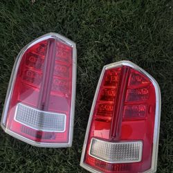 Chrysler 300 Tail Lights