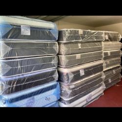 Twin Size Mattress Pillow Top 14 Inches Excellent Comfort New From Factory With it’s Plastic Available in All Size Delivery Same Day