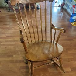 Rocking chair