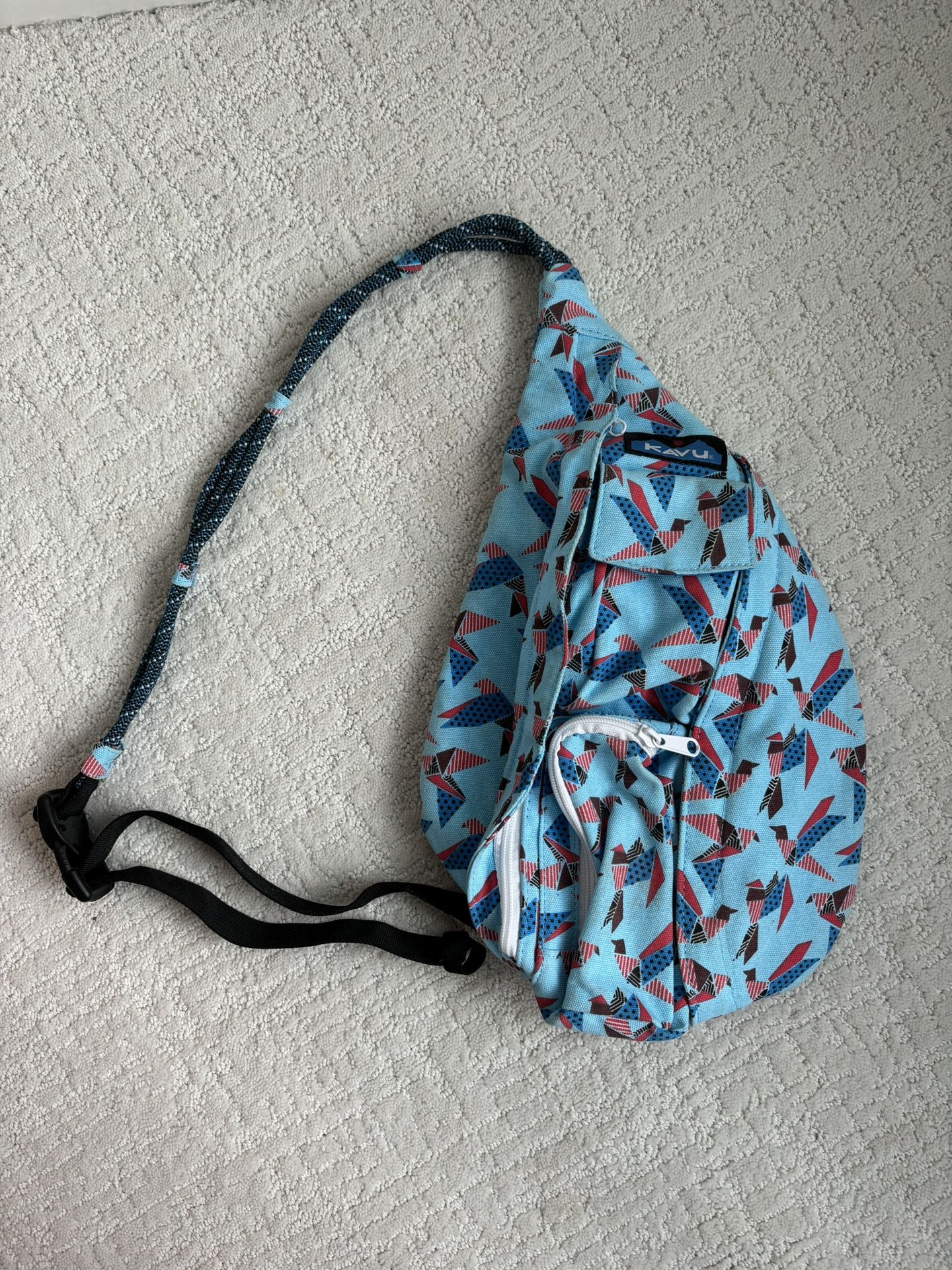 KAVU sling bag 