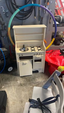 Kids Play Kitchen