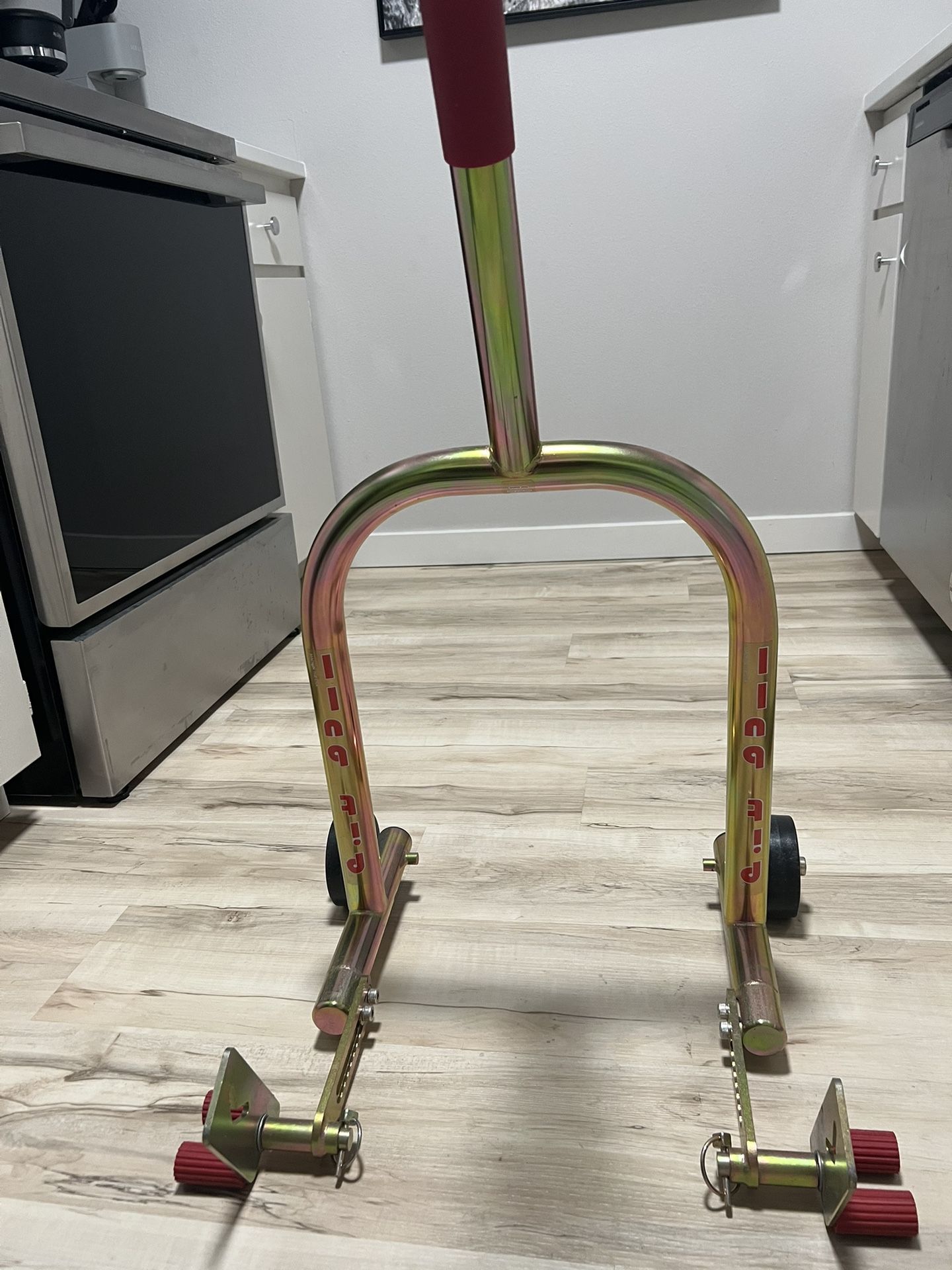 Motorcycle rear Stand