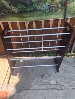 Shoe shelf holder