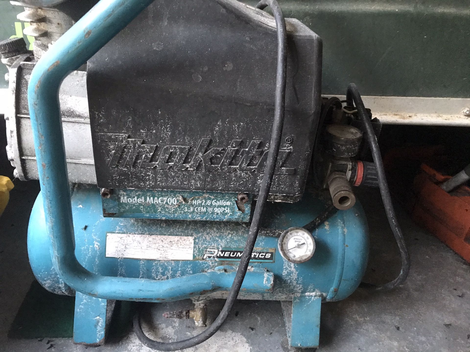 Air Compressor