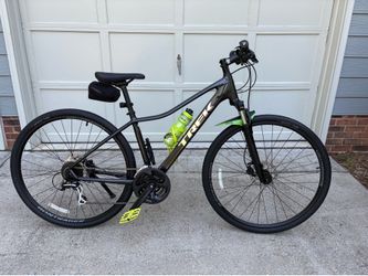 Trek Dual Sport 2 Bicycle - Ladies’ Size Medium