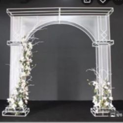 Wedding arch