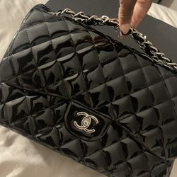 Classic Jumbo Chanel Bag 