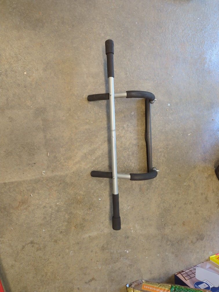 Iron Gym Pull Up Bar