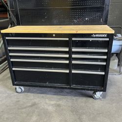 Husky Tool Box / Workbench 