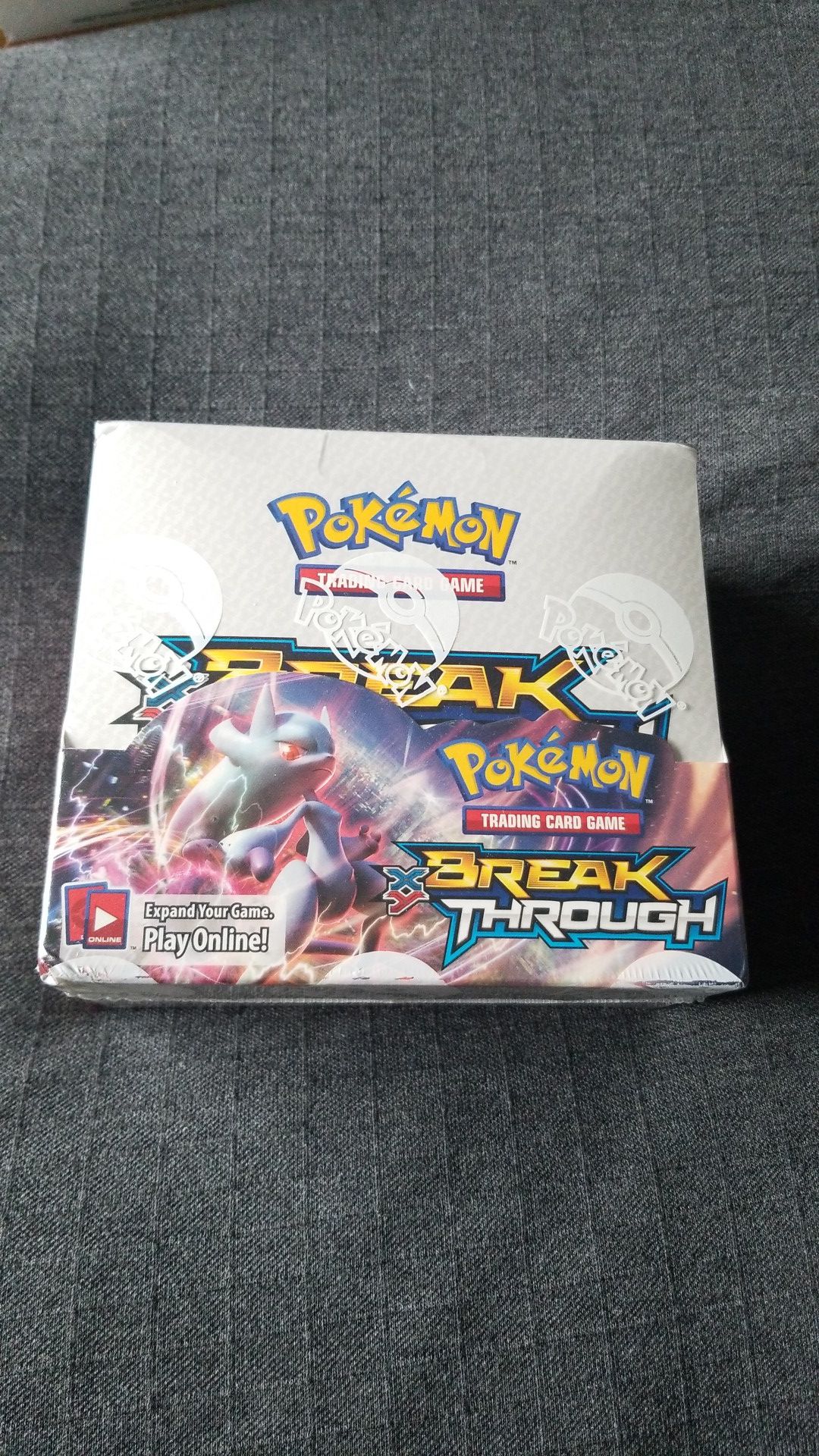 Pokemon breakthrough booster box