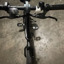 E-bike Every Thing Work I Lost The Key So Would Need To Buy One 