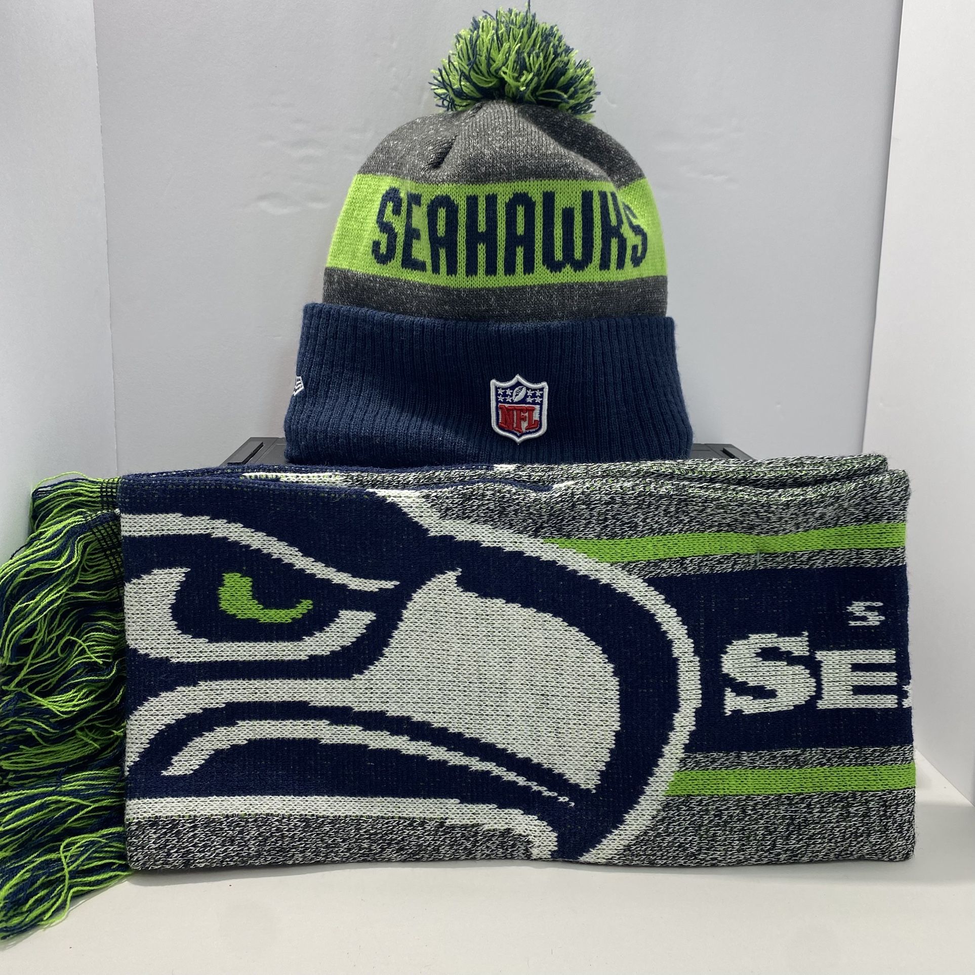 Seattle Seahawks Knit Scarf NWT and Fleece Beanie Combo Hat Cap NFL