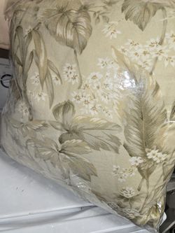 Great condition comforter great quality no flaws