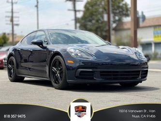 2018 Porsche Panamera
