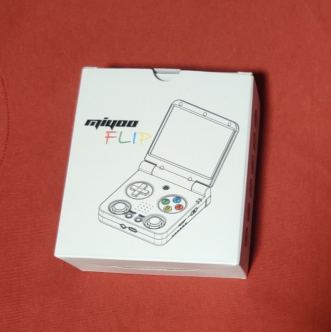 Miyoo Flip Handheld game console
