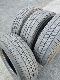 4 used dually tires Lt235 80r17 Michelin Prymacy LR E $280.00 all 4