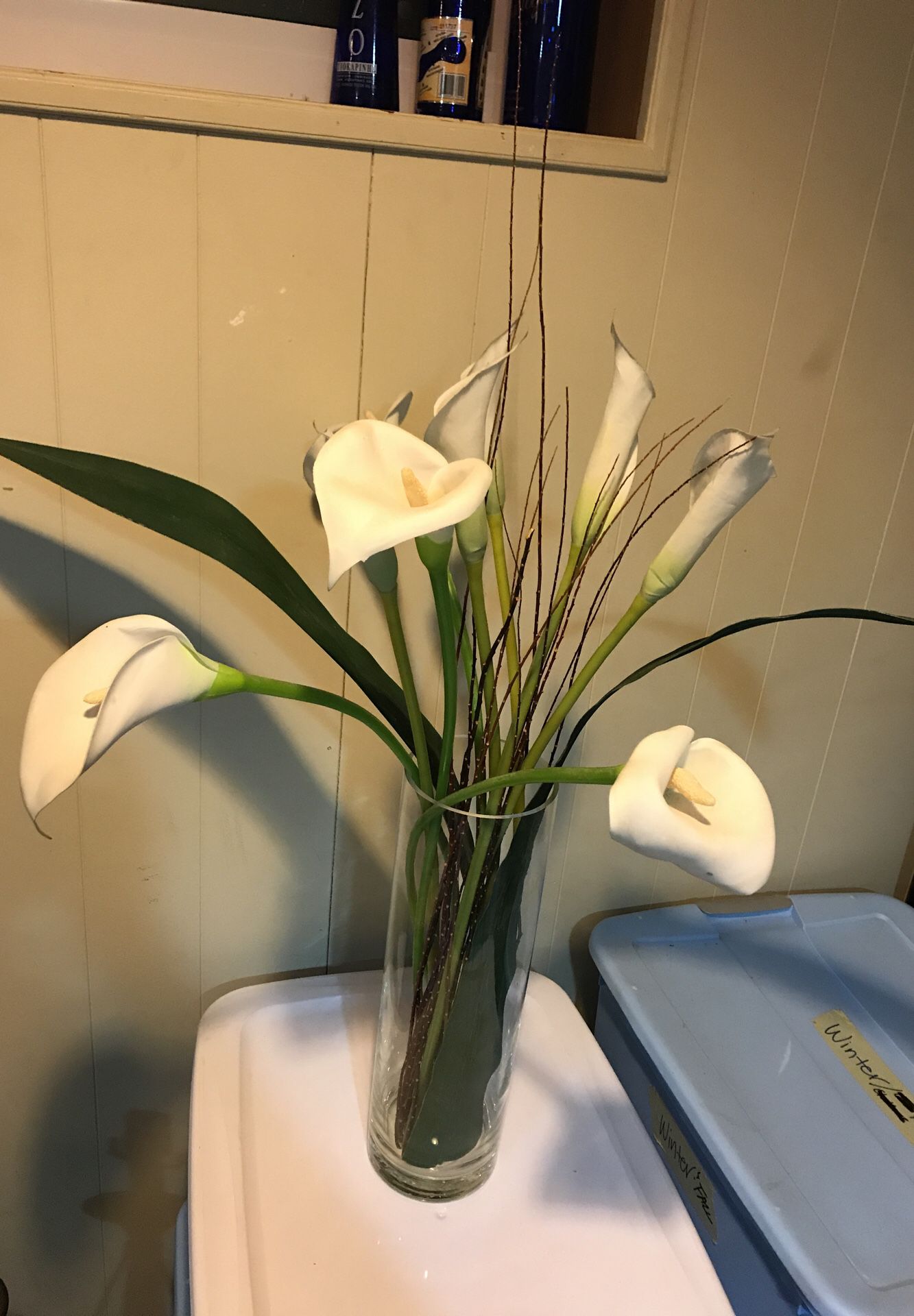 Artificial Floral arrangement: calla lilies (vase not included)