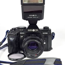 Minolta Maxxum 9000 35mm SLR Camera w/ Minolta 50mm Lens & Minolta Flash