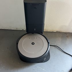 Roomba Self Emptying Robot Vacuum